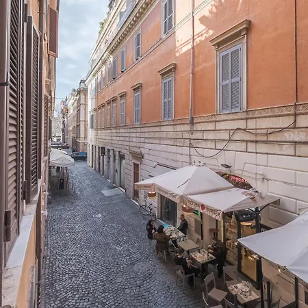 Appartamento Piazza Del Popolo - The Heart Of